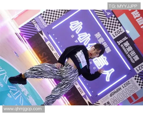 杭州街舞队与上海街舞队赛后复盘分析团队协作的成功与不足之处